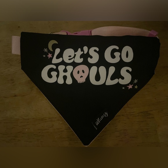 Black and Pink 'Let's Go Ghouls' Bandana - Picture 1 of 2